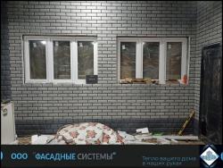 Дом из термопанелей под кирпич серого цвета