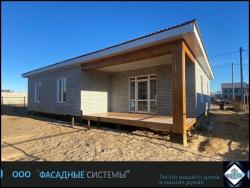 Дом утепленный термопанелями серого цвета под кирпич