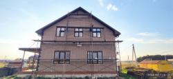 Красивый дом после монтажа из термопанелей 